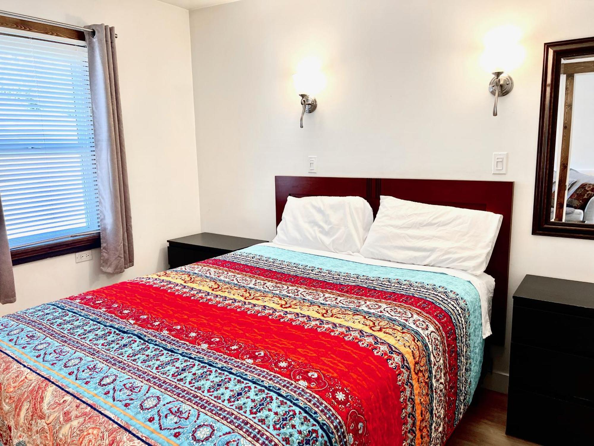 Peachland Beach Resort Bagian luar foto