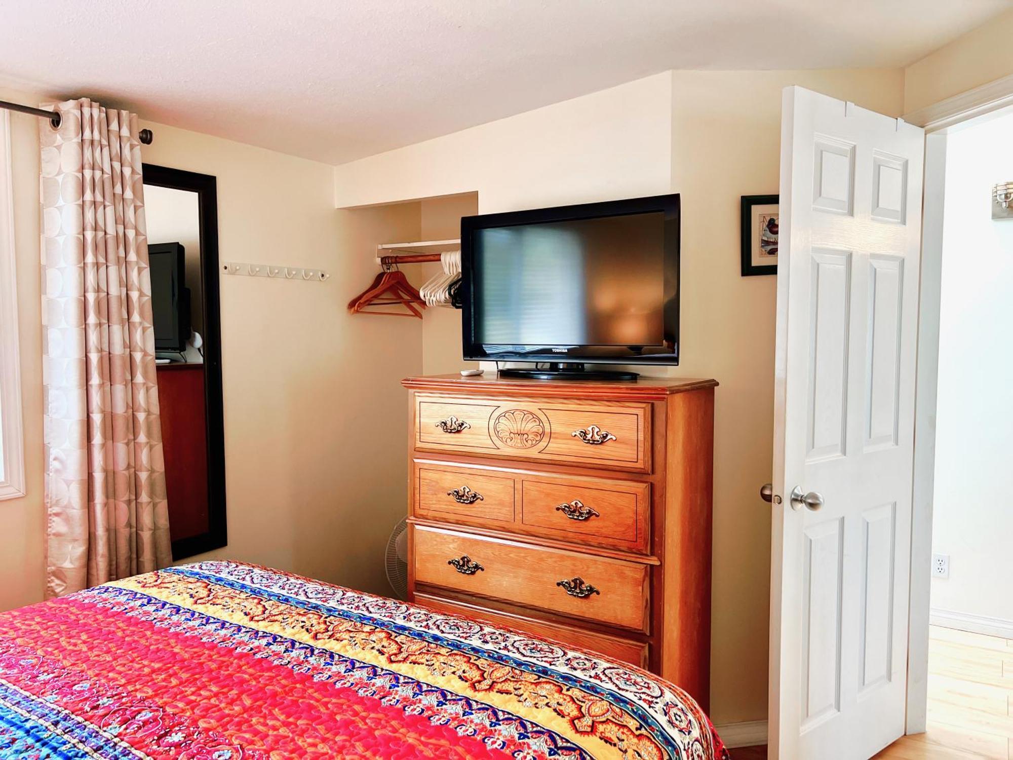 Peachland Beach Resort Bagian luar foto